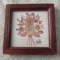 Mini picture of dried flowers