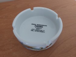 (K) nice little Chinese porcelain ashtray