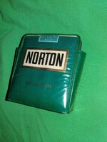Antik NORTON erős mágneses stabil fixálható cigarettadoboz tartó műanyag reklám 9x9cm képek szerint