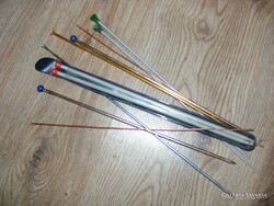 5 Pair of metal knitting needles