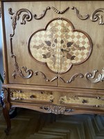 Chest of drawers, walnut, marquetry