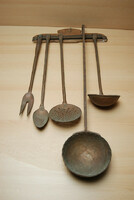Red copper kitchen utensils - with holder