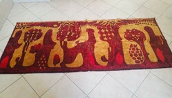 Abstract! Industrial art retro carpet wall protector