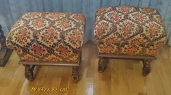 Colonial seat, 2 ottomans.