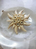 Havasi gyopar - brooch carved from bone - hunting jewelry