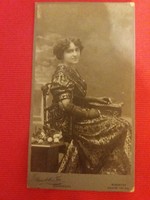 Antique photo: seated lady in fancy dress from the photo workshop of goszleth and his son, Budapest 22 x 12 according to pictures
