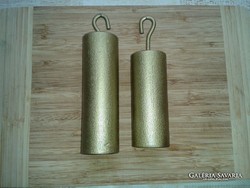 853g és 1066 g súlyú antik vas órasúly 2 db