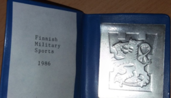 1986/ Military metal plaque in its original holder