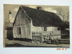 Régi postatiszta képeslap: Tihany, parasztház, Kossuth Lajos u. 104. (1956)