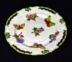 Porcelain plate with Victoria pattern from Herend! Marked first class!
