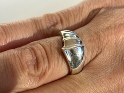 Minimál DESIGN Ezüst gyűrű (925) 53-as méret! 3.4 gramm  Személyes átvétel és postai út egyaránt!