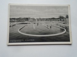 D201873  HAJDÚSZOBOSZLÓ - Gyógyfürdő -Gyógymedence- régi képeslap  -  1930's