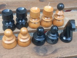 Midcentury retro vintage chess pieces (10 pieces)