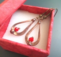 Red pearl earrings, droplet