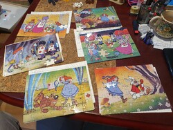 Retro alice in wonderland puzzle for incomplete replacement