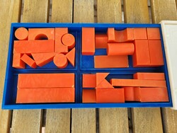 Teaching technique construction box for primary schools 1-4. For his department