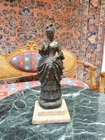 Sissi Királyné?? bronz szobor. Nagyon szépen kidolgozott. Sajnos szignó nincs rajta. 35cm magas.