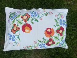 Kalocsa pattern pillow cover
