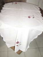 Beautiful machine embroidered floral white tablecloth runner