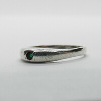 Silver ring with green stones 1.4 g, 925% 49