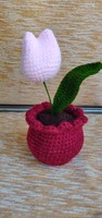 Crocheted tulip in a basket