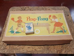 Retro ping pong game in a box, social real cooper