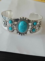 Fashionable wide metal bracelet
