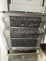 Small chest of drawers for sale bp.17. In the district