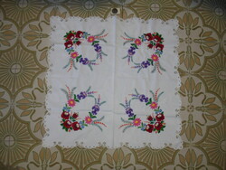 Kalocsai embroidered tablecloth, table cloth with ribbed edge - hand embroidery