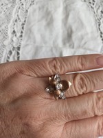 Eladó régi kézműves ezüst gyűrű cirkóniával, aranyozott!