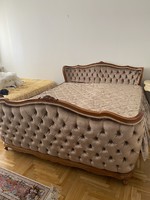 Agy kétszemélyes 165x220 ,gyönyörű pokroccal,kényelmes matraccal együtt