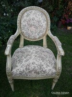 Antique armchair for sale in Kecskemét