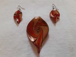 Showy Murano glass pendant and earrings
