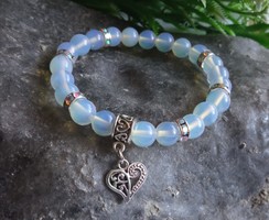 Mineral bracelet - with shiny spacers, heart pendant