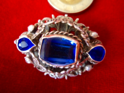 Antique silver brooch - with blue stone and small pearls - beautiful pattern - marked flawless!