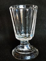Antik vastagfalú préselt üveg, nyolc lapos pálinkás pohár