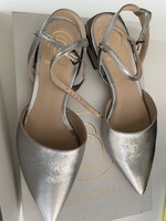 Új ezüst Baldovski bőr cipő 38-as