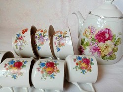 Floral, rose porcelain (Zsolnay and unmarked cups, mugs, jugs)
