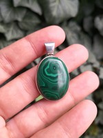 Silver pendant with real malachite stones