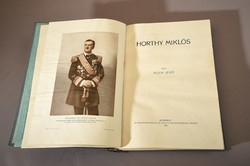 Pilch Jenő: Horthy Miklós, Atheneum Budapest 1928, korabeli Vadászkürt szálloda fadobozában