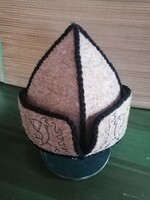 Hand felted hat