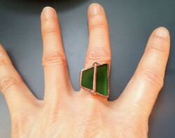 Gyönyörű zöld üvegékszer, gyűrű