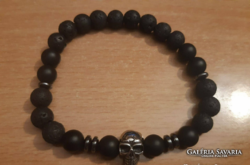 Skull matte onyx bracelet