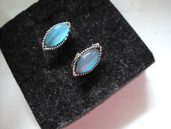 Silver earrings with turquoise cat's eyes