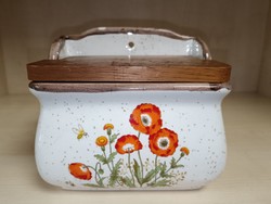 Ceramic spice holder with poppy
