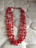 Multi-row red plastic flat pearl retro necklace from the 70s-80s