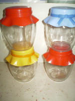 Spice containers with glass lockable plastic top 4 pcs.