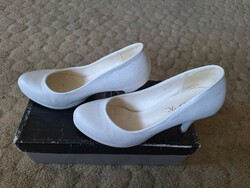Italian white women's high heel shoes