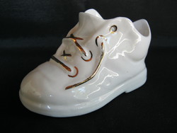 Aquincumi porcelain baby shoes