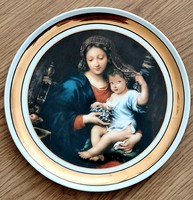 Hollóháza porcelain plate painted by pierre mignard in 1640 decorated with the image of the Virgin with grapes